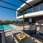 Casa Cormoran