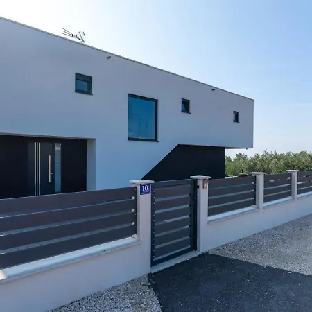 Casa Cormoran