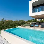 Casa Cormoran Willa